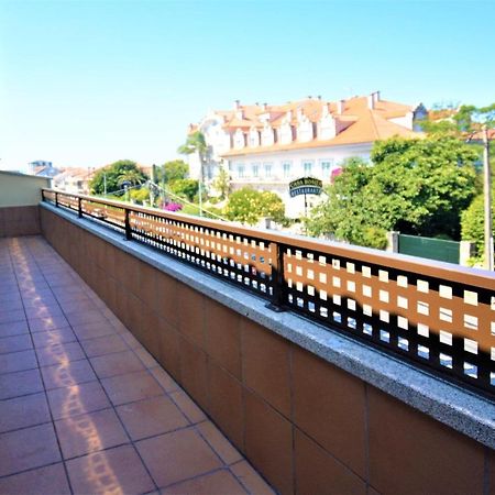 Apartamento Con Terraza En กัมบาโดส ภายนอก รูปภาพ