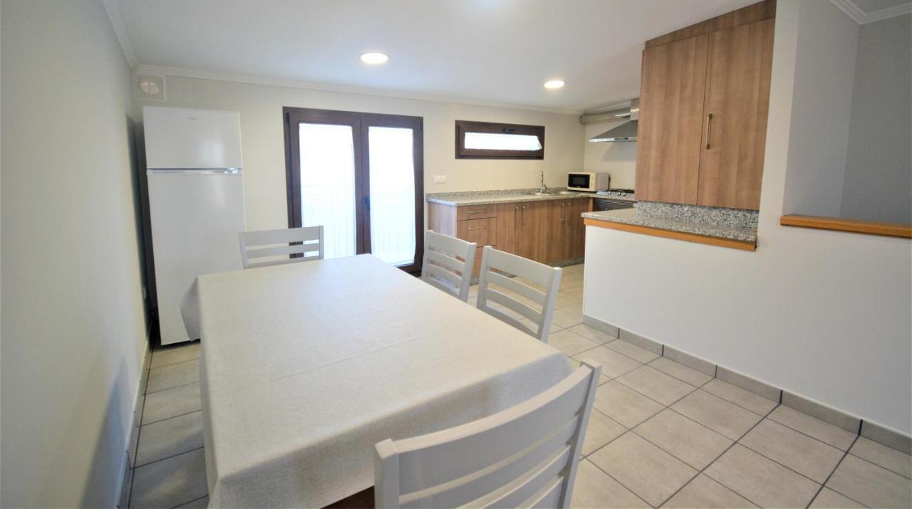 Apartamento Con Terraza En กัมบาโดส ภายนอก รูปภาพ