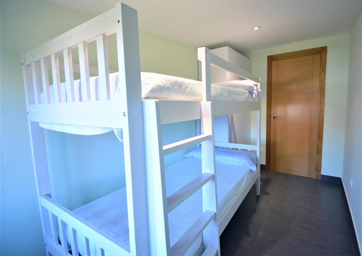 Apartamento Con Terraza En กัมบาโดส ภายนอก รูปภาพ